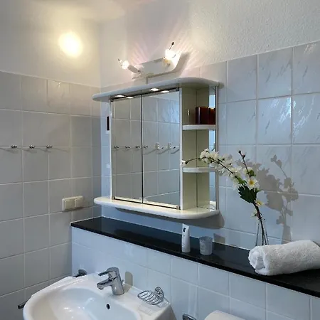 7012 Engelke Lejlighed