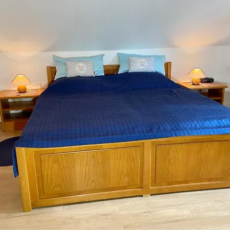 7012 Engelke Lejlighed